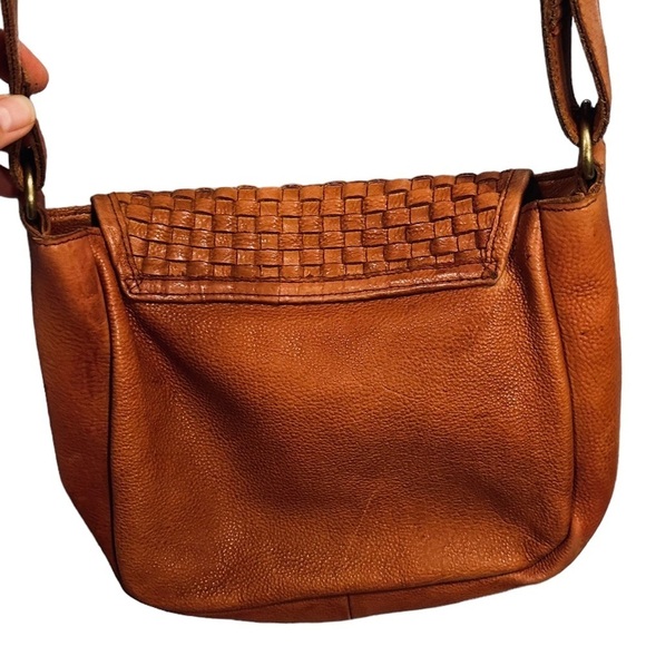 Valencia Holland woven leather crossbody bag Anthropologie - Picture 3 of 12